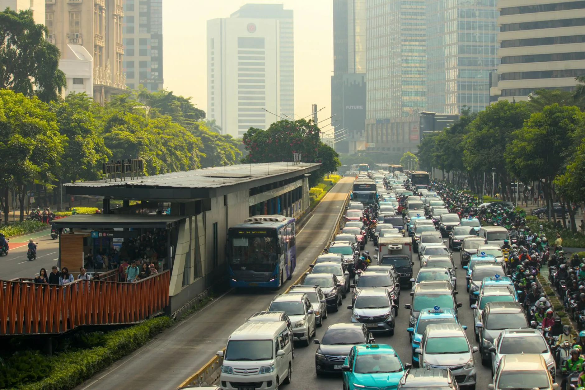 Photo by Dapur Melodi on Pexels | Strategi Artikel Banjir Trafik illustration