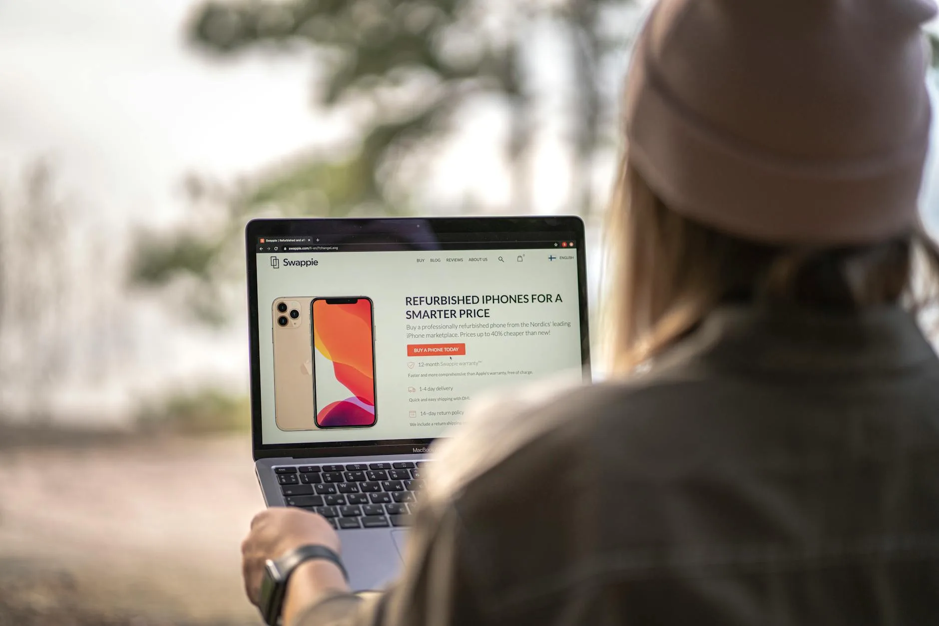 Photo by Alesia Gritsuk on Pexels | Strategi Website Untuk Trafik illustration
